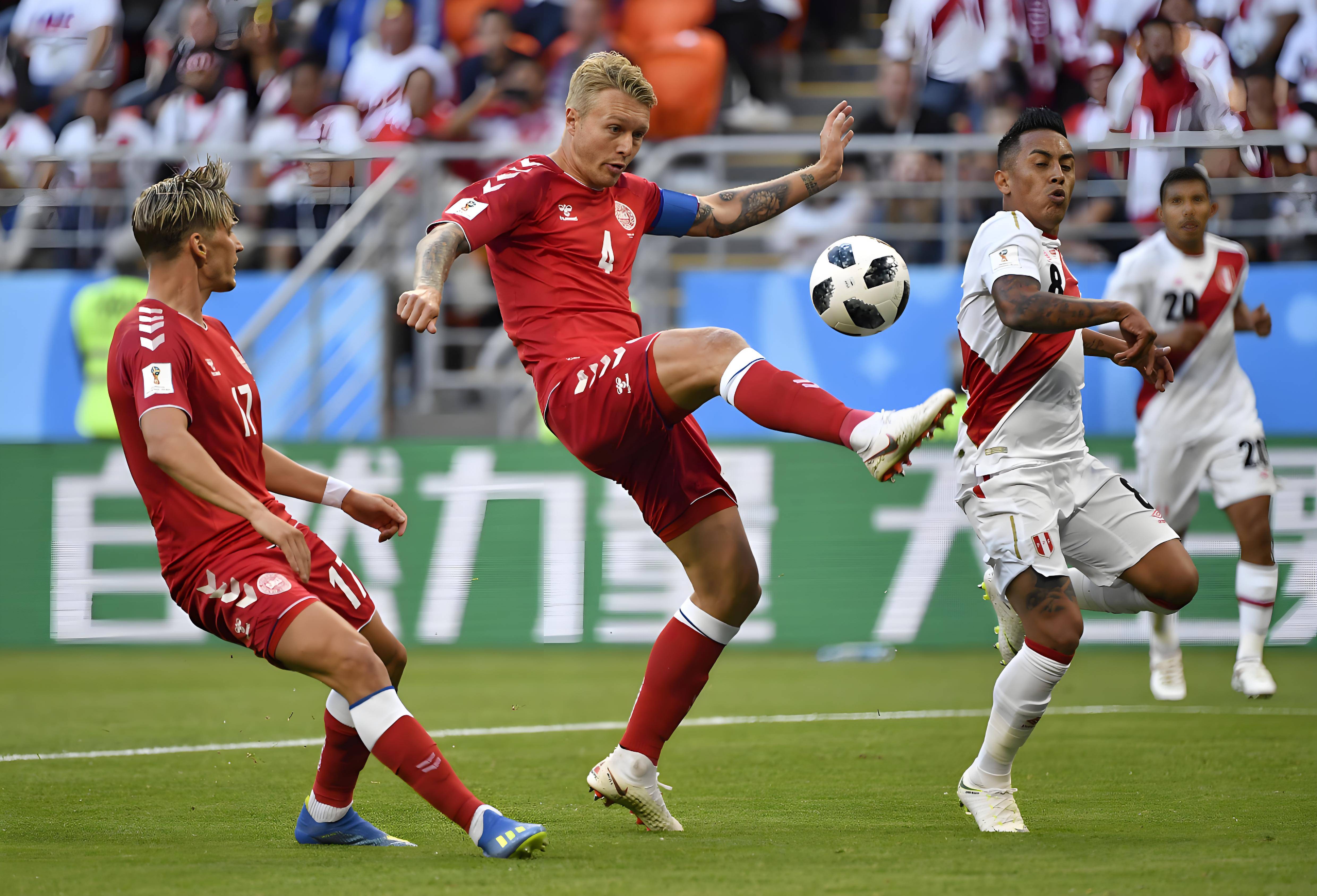 希腊绝杀英格兰，库尔图瓦点燃赛场