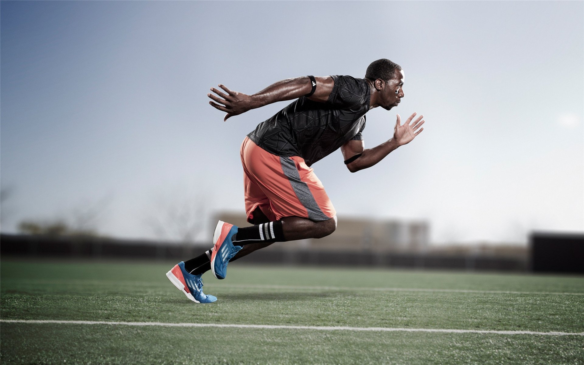 从质疑到主宰，布克完成自我救赎，森林狼团队之力稳稳拿下独行侠