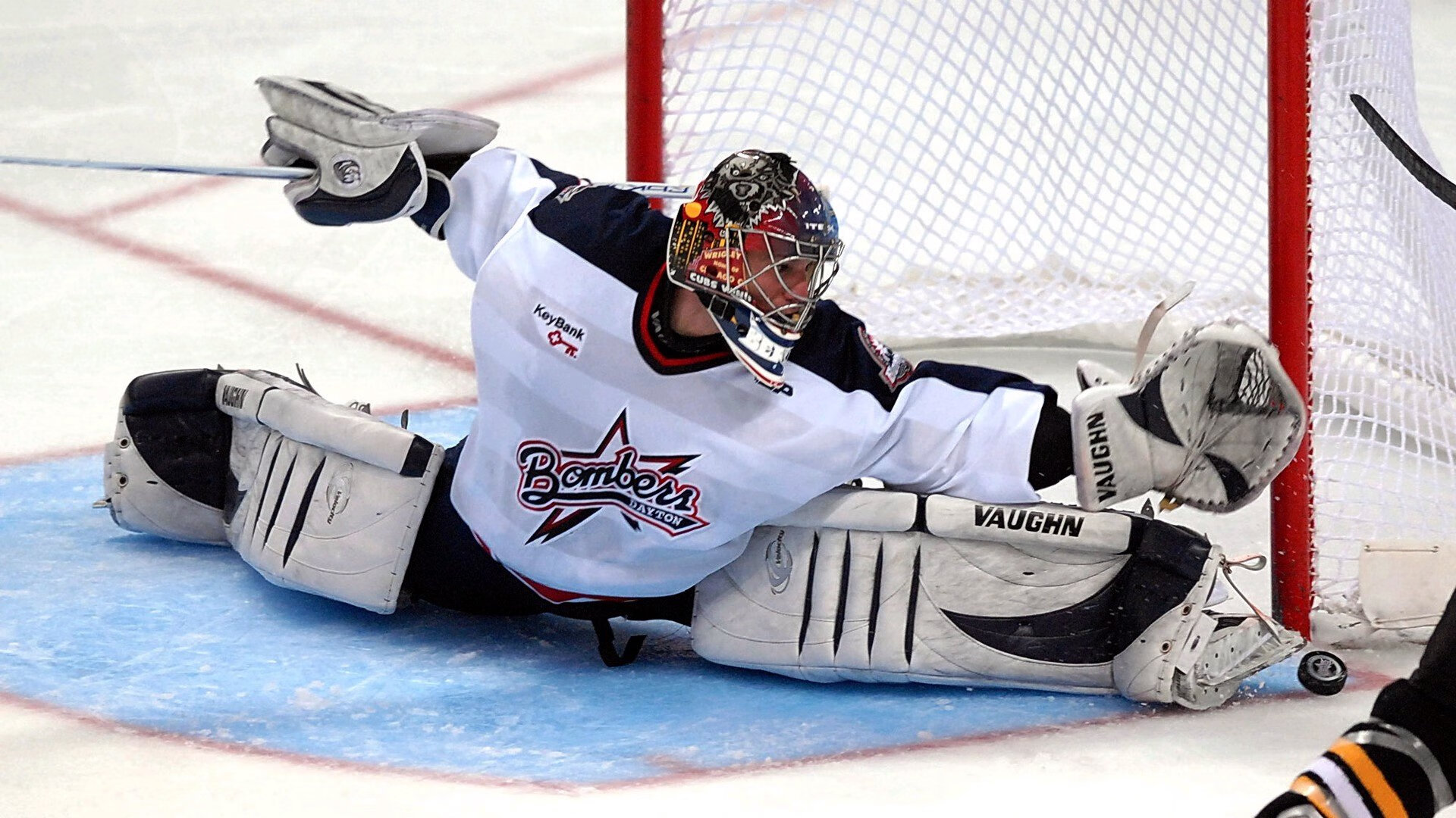 当传奇重叠,太阳单节拉开公牛,克莱在西决生死战接管比赛