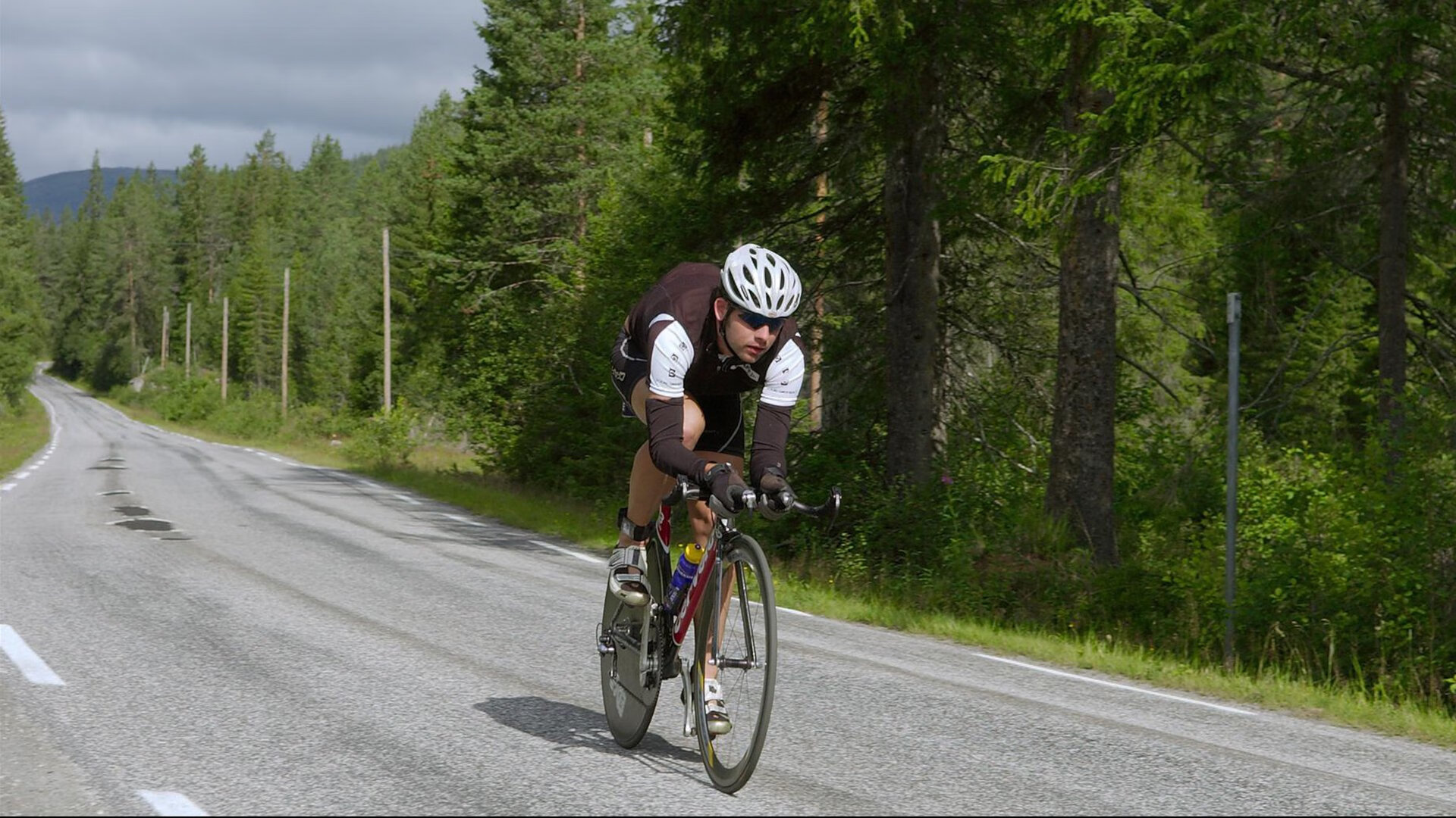 利拉德关键三分定乾坤，公牛末节一波流带走雷霆